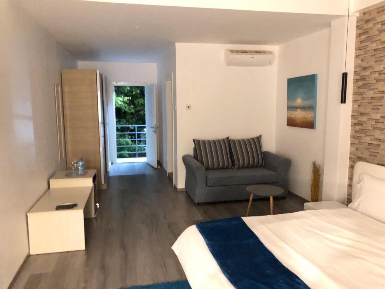 Azure Villas Dar es Salaam Buitenkant foto