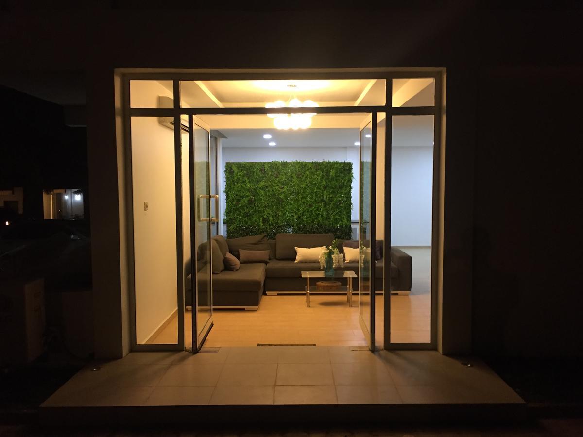 Azure Villas Dar es Salaam Buitenkant foto