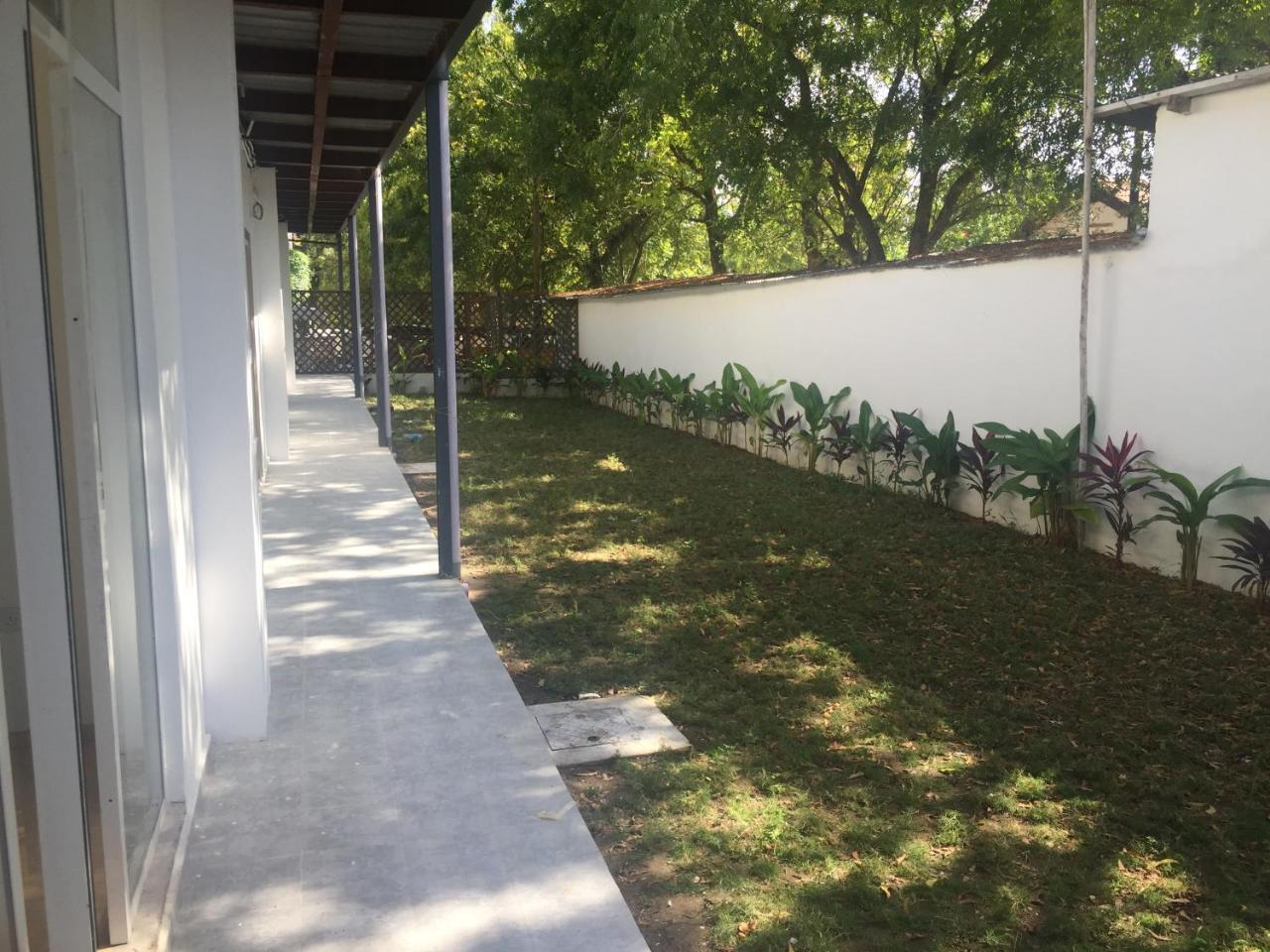 Azure Villas Dar es Salaam Buitenkant foto