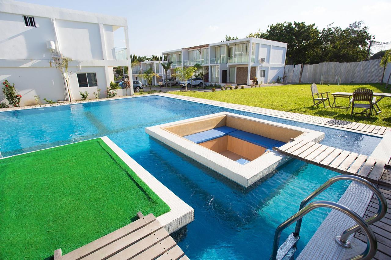 Azure Villas Dar es Salaam Buitenkant foto